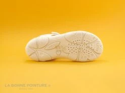 Les meilleures critiques de ✨ Enfant Geox SP CUORE J9290B White Silver - 🩴 Sandale Fille 🛒 13 Les meilleures critiques de ✨ Enfant Geox SP CUORE J9290B White Silver - 🩴 Sandale Fille 🛒 -Boutique Bellamy unnamed file 3174