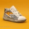 Sortie 🤩 Bébé Bopy RECLAIR Blanc - Imprime Argent - Chaussure Montante Fille 🧨